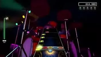 تشغيل موسيقى الروك 4 من خلال النار واللهب بواسطة dragonforce Expert bass fc