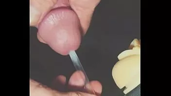 Jouer Avaler mon sperme chaud d'une paille de verre Fleshlightman1000