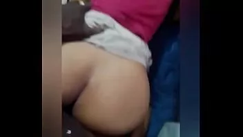 play Não passa um dia sem que eu agrade minha esposa