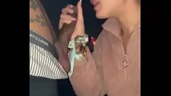 play 来自 lanrol.tumblr.com 网站的荡妇想要出演色情片