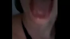 play Appel vidéo coquin d'une femme infidèle