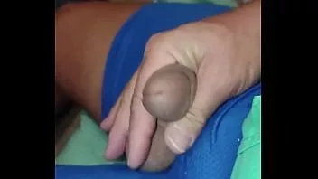 play In Zeitlupe mit meinem kleinen Schwanz spielen