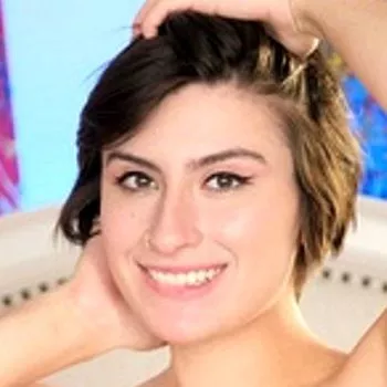 Pornstar Angeline Red